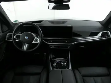 BMW X5 xDrive30d 777 - 0Anz M-Sport AHK SKY HK DAPro