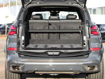 BMW X5 xDrive30d M Sport AHK Sitzbel AHK ACC 360  So