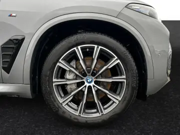BMW X5 xDrive50e M Sport AHK Pano Head-Up H K