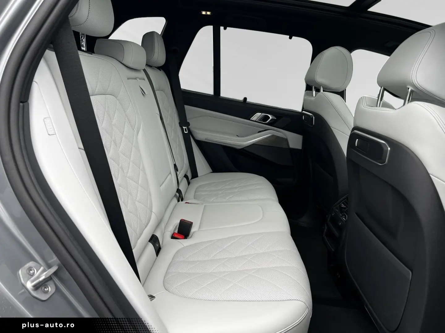 BMW X5 xDrive50e M Sport AHK Pano Head-Up H K