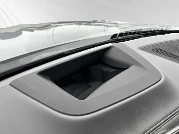 BMW X5 xDrive50e M Sport AHK Pano Head-Up H K