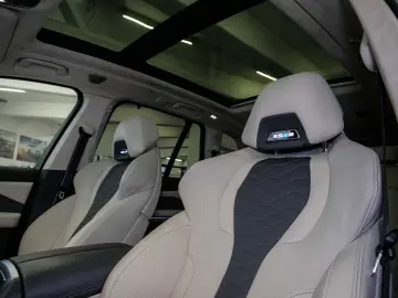 BMW X5 M Competition Aut Nav HuD LED B&W Pano Drive