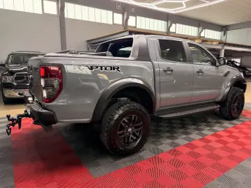 FORD Raptor 4X4