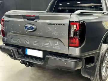 FORD Ranger Wildtrak e-4WD