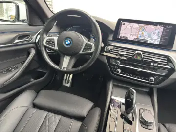 BMW 530e xDr Lim M Sportpaket Laser ParkAs DrivAsPr