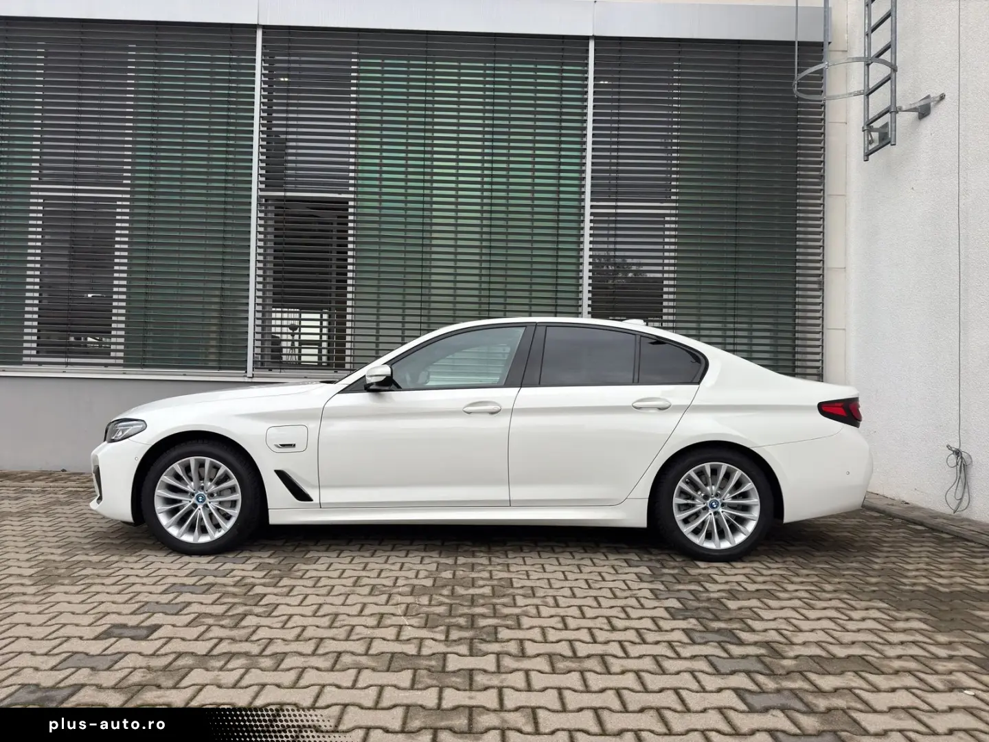 BMW 530e xDr Lim M Sportpaket Laser ParkAs DrivAsPr