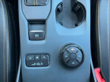 FORD Ranger Wildtrak e-4WD Doppelkabine