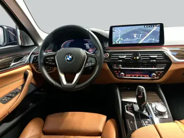 BMW 540d xDrive Aut.  Glasdach  SHZ  LED