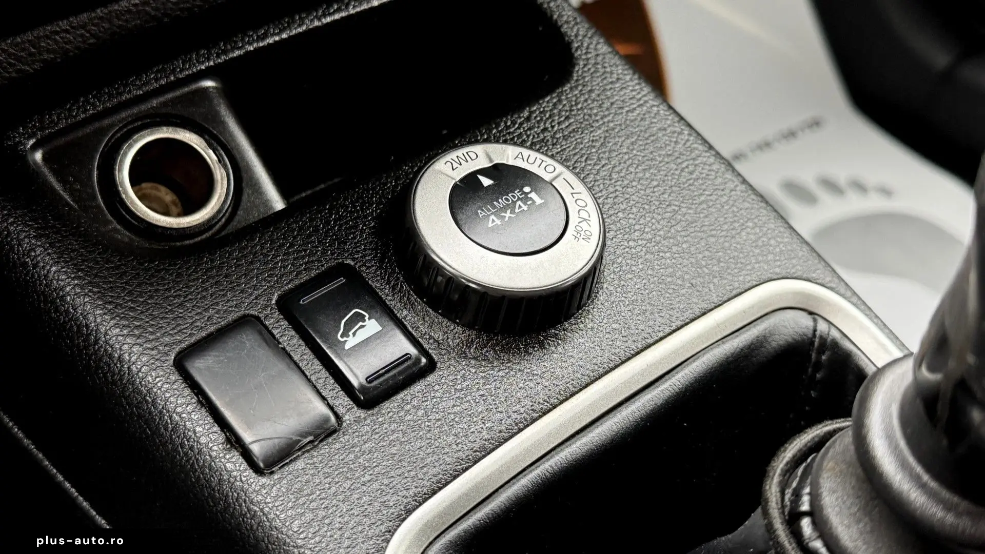 Nissan X-Trail 2.0 dCi 150CP 4x4 2008 Euro 4