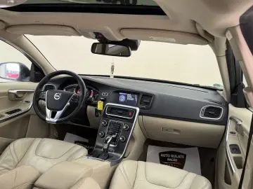 Volvo V60 2.4d Plug-in Hybrid 283CP 4x4 Automata 2013 10 Eur