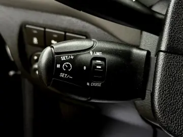 Peugeot Partner Tepee 1.2 Benzina 110CP 2018 Euro 6