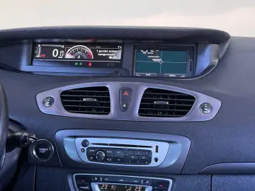 Renault Scenic XMod 1.2 Benzina 116CP 2013 11 Euro 5