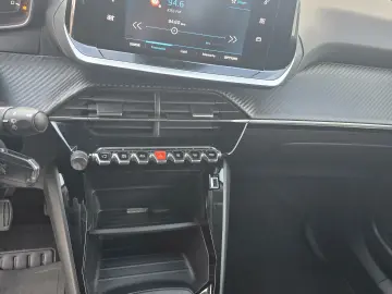 Peugeot 2008 BlueHDi 110 Allure