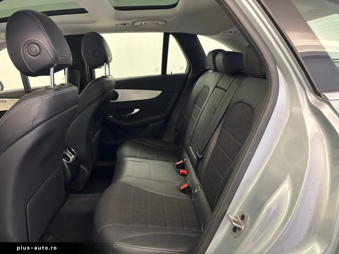 MERCEDES-BENZ GLC 300 de 4Matic AHK Pano S-Dach