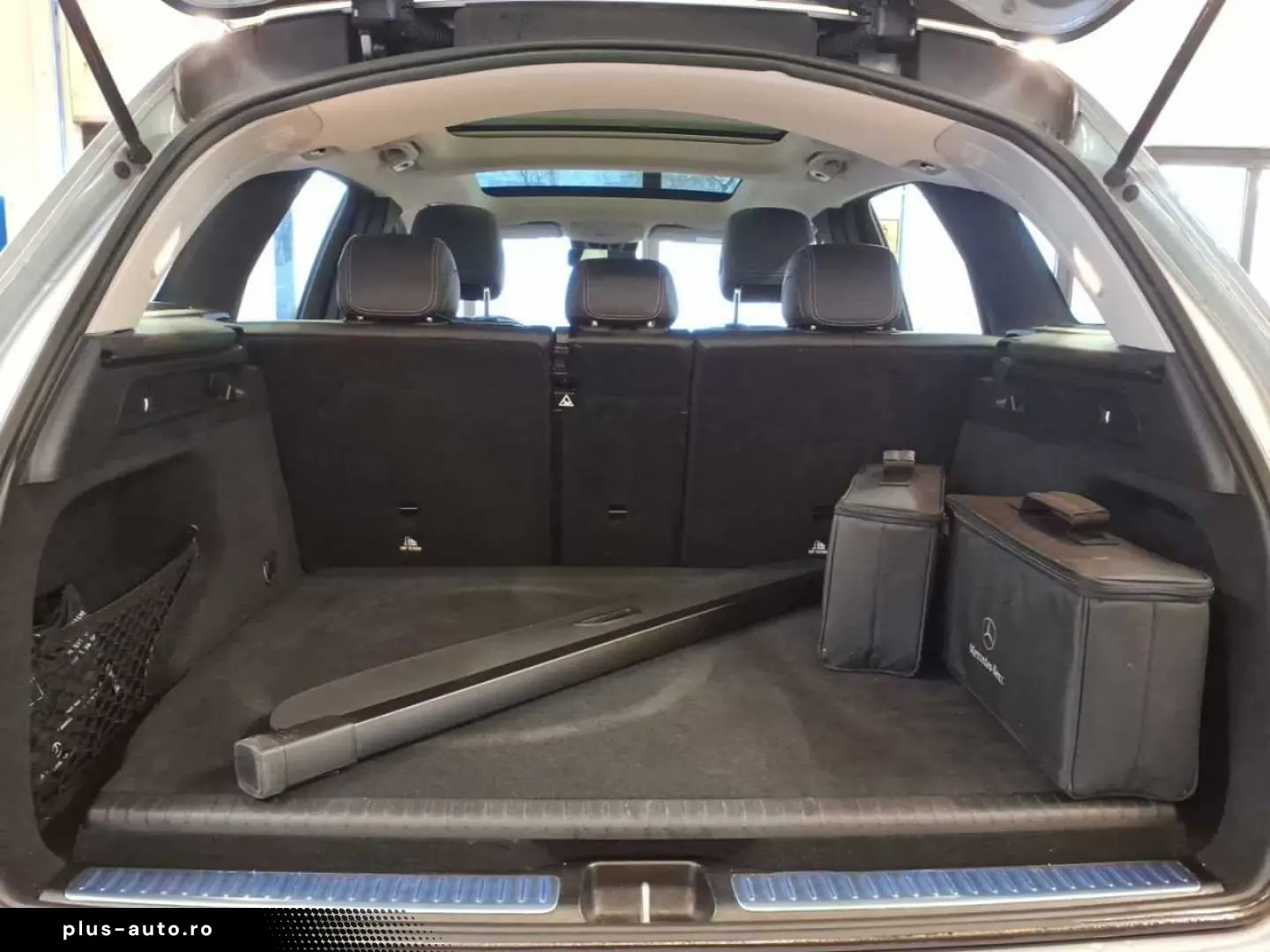 MERCEDES-BENZ GLC 300 de 4Matic AHK Pano S-Dach