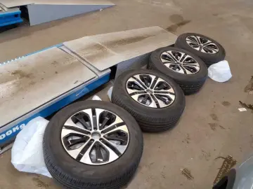 MERCEDES-BENZ GLC 300 de 4Matic AHK Pano S-Dach