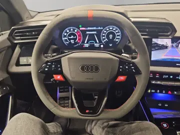AUDI RS 3 Lim. 2.5TFSI RS Sportabgas Pano