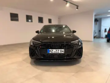AUDI RS3 2.5 TFSI quattro  M.Ride Matrix-LED VOLL 1.H