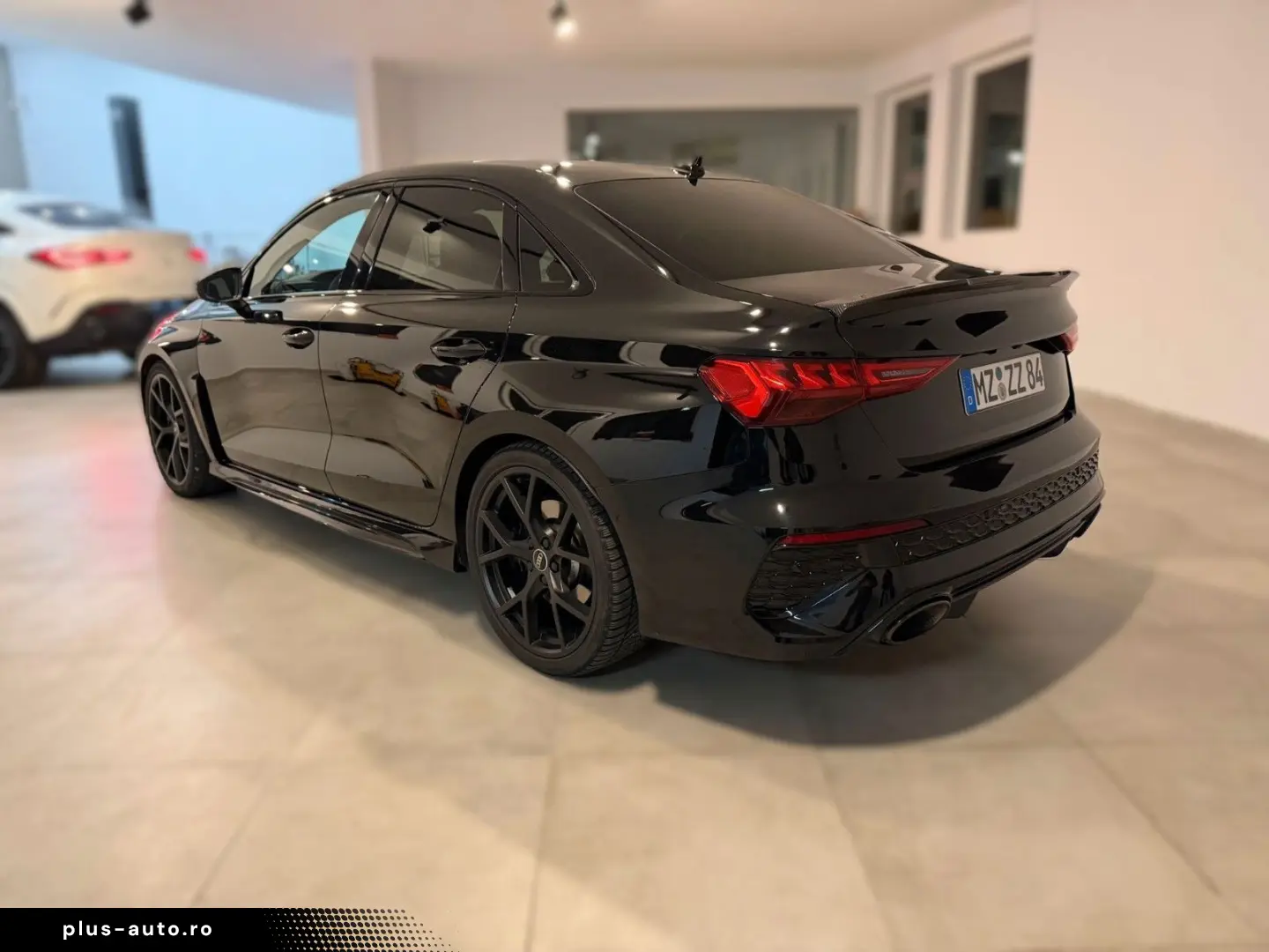 AUDI RS3 2.5 TFSI quattro  M.Ride Matrix-LED VOLL 1.H