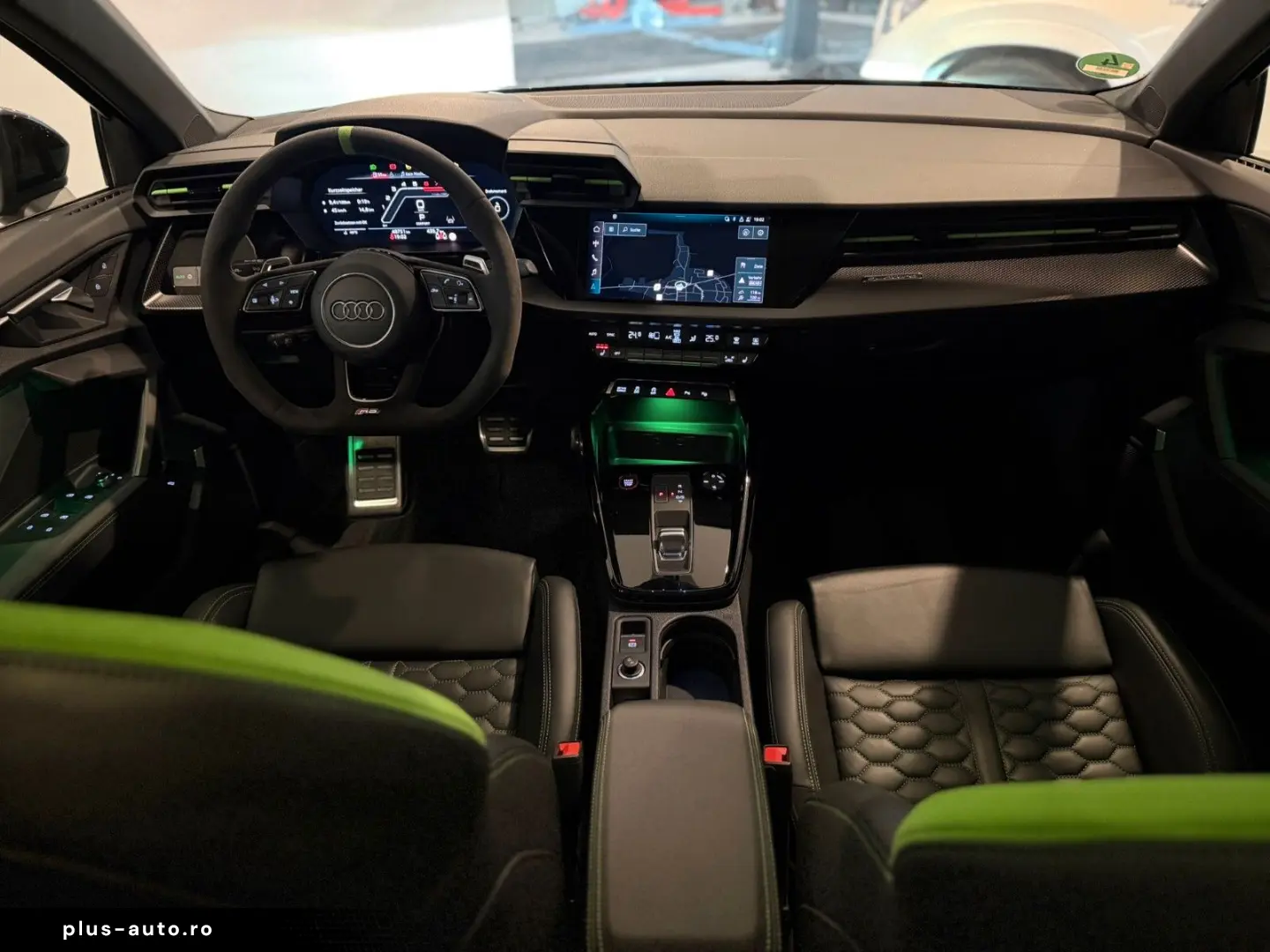 AUDI RS3 2.5 TFSI quattro  M.Ride Matrix-LED VOLL 1.H