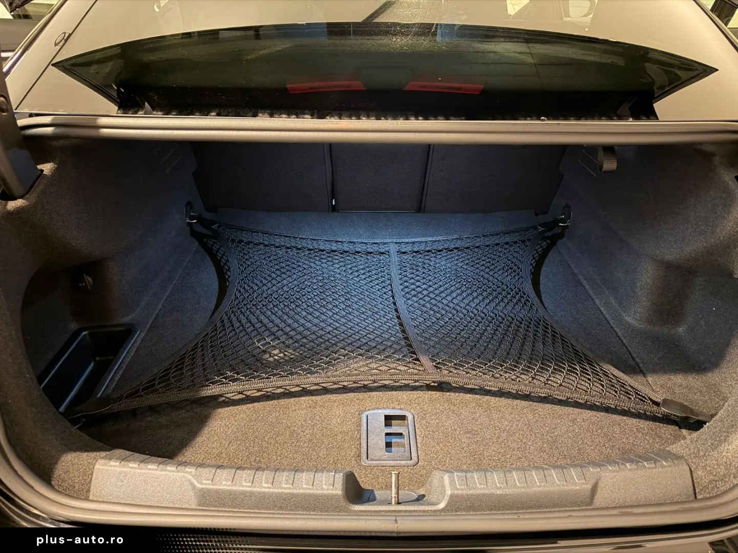 AUDI RS3 2.5 TFSI quattro  M.Ride Matrix-LED VOLL 1.H