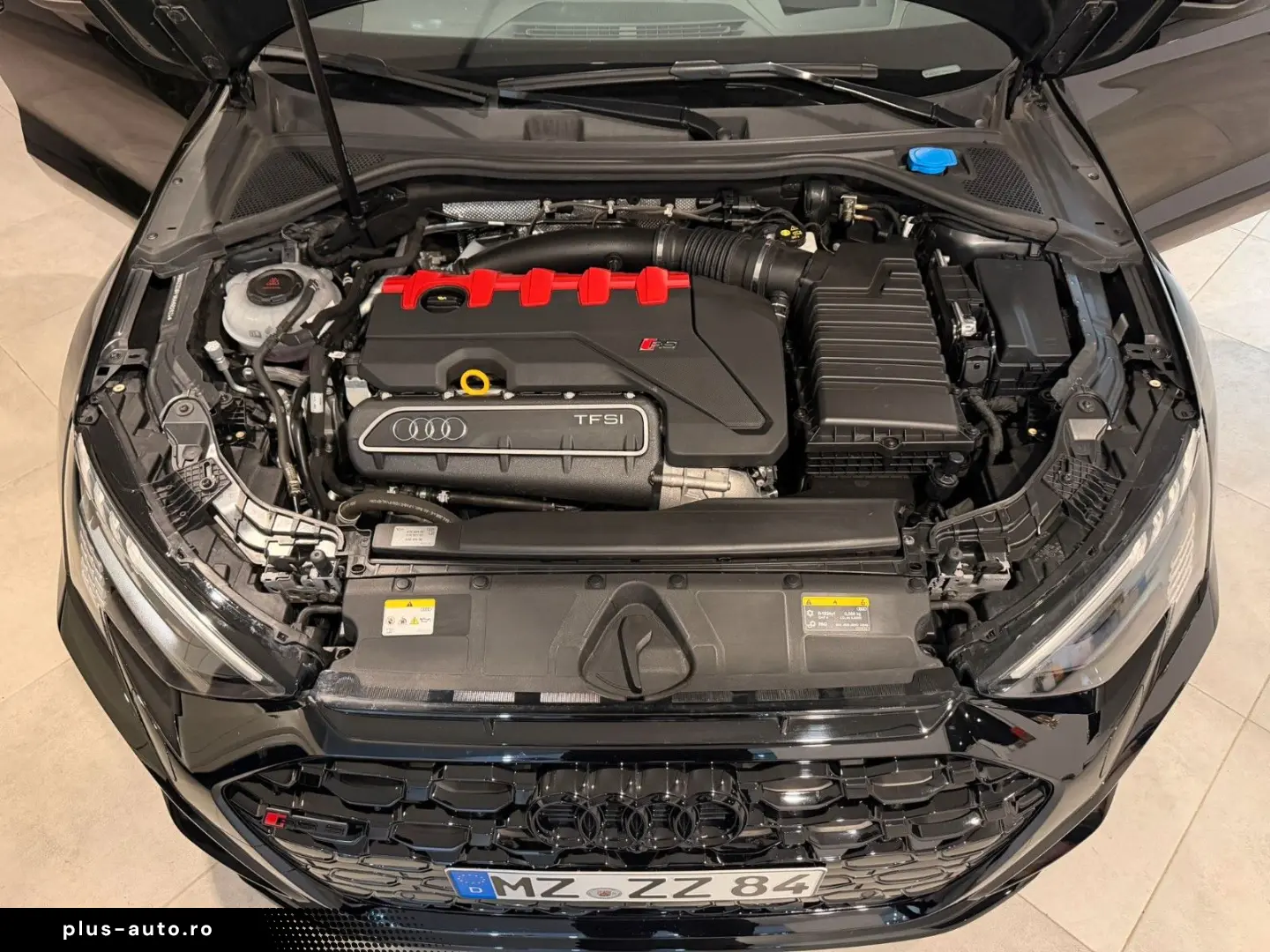 AUDI RS3 2.5 TFSI quattro  M.Ride Matrix-LED VOLL 1.H