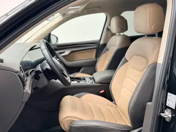 Volkswagen Touareg 3.0 TDI Elegance V6  StHZG