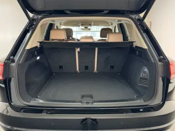 Volkswagen Touareg 3.0 TDI Elegance V6  StHZG