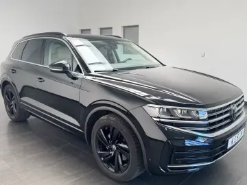 Volkswagen Touareg 3.0 TDI Elegance V6  StHZG