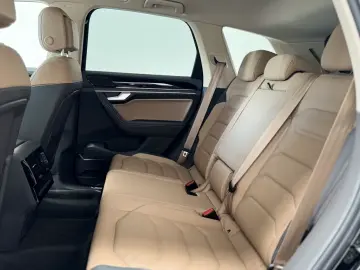 Volkswagen Touareg 3.0 TDI Elegance V6  StHZG