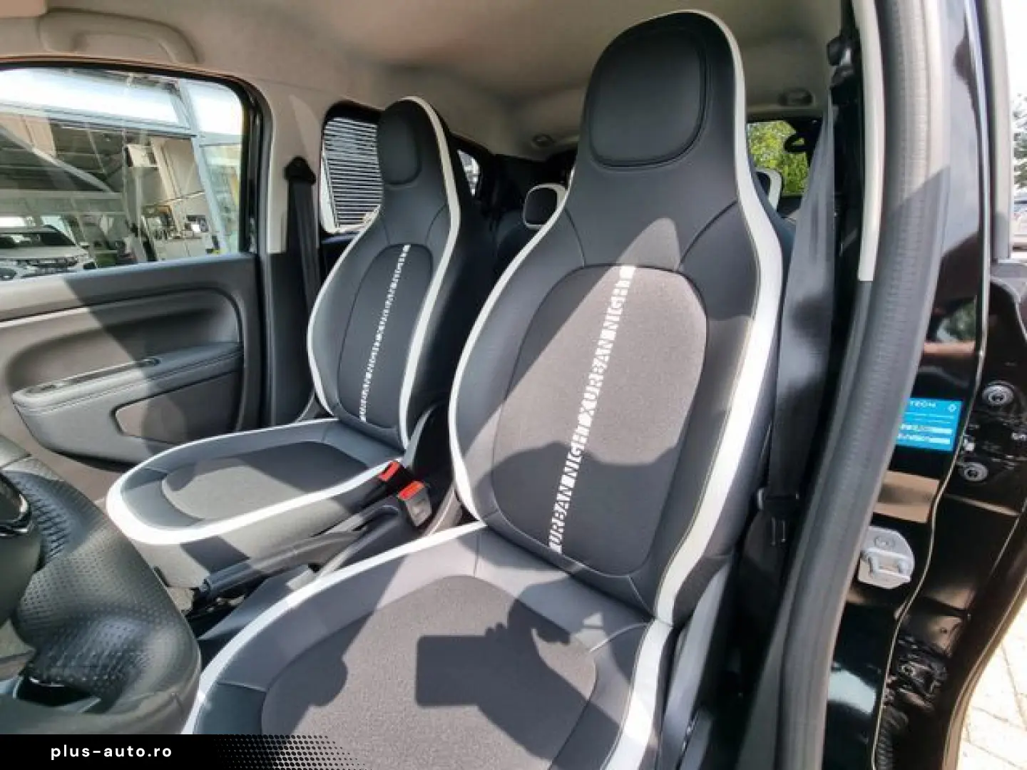 RENAULT Twingo Electric Urban Night