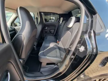 RENAULT Twingo Electric Urban Night