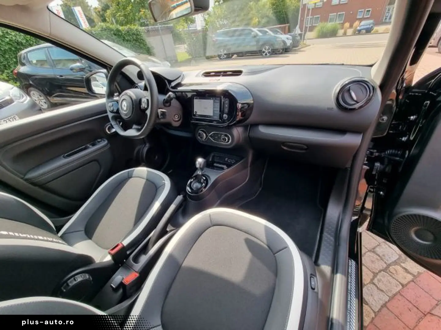 RENAULT Twingo Electric Urban Night