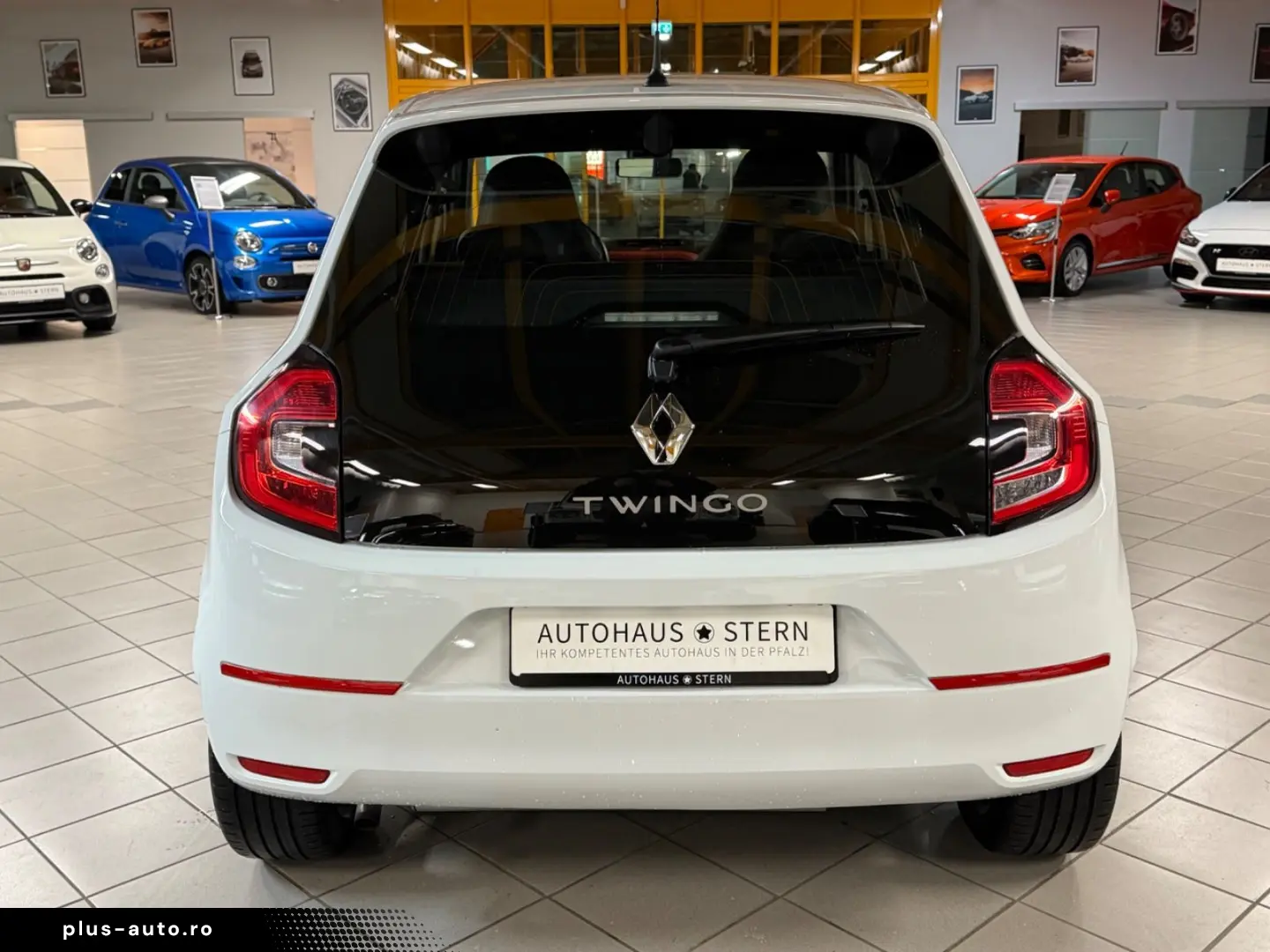 RENAULT Twingo Intens TCe 90 EDC Automatik nur 12.150km