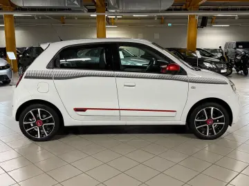 RENAULT Twingo Intens TCe 90 EDC Automatik nur 12.150km