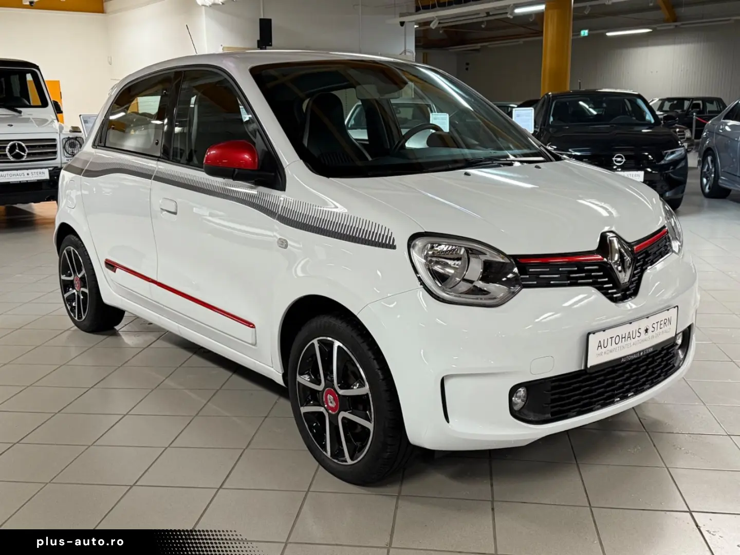 RENAULT Twingo Intens TCe 90 EDC Automatik nur 12.150km