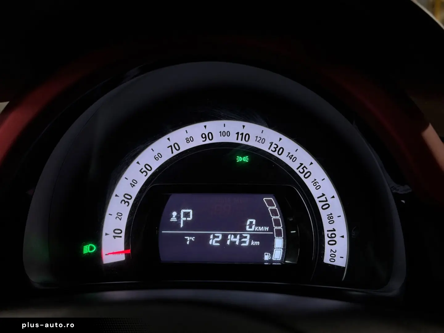 RENAULT Twingo Intens TCe 90 EDC Automatik nur 12.150km