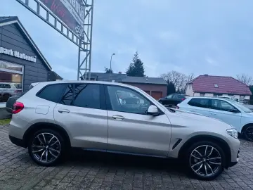 BMW X3 xDrive 30 e Advantage 360 KAMERA AHK LED NAVI