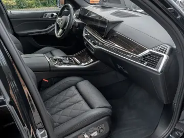 BMW X5 30d M SPORT.SOFTC.LUFTF.PANO.DR.ASS.360 .AHK