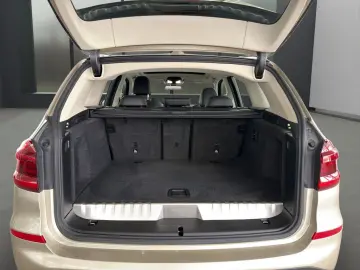 BMW X3 xDrive30e HYBRID LED NAVI HUD PANO 19  AHK