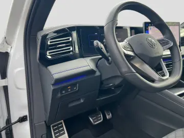 Volkswagen Tiguan 2.0TDI R-Line 4M DSG AHK