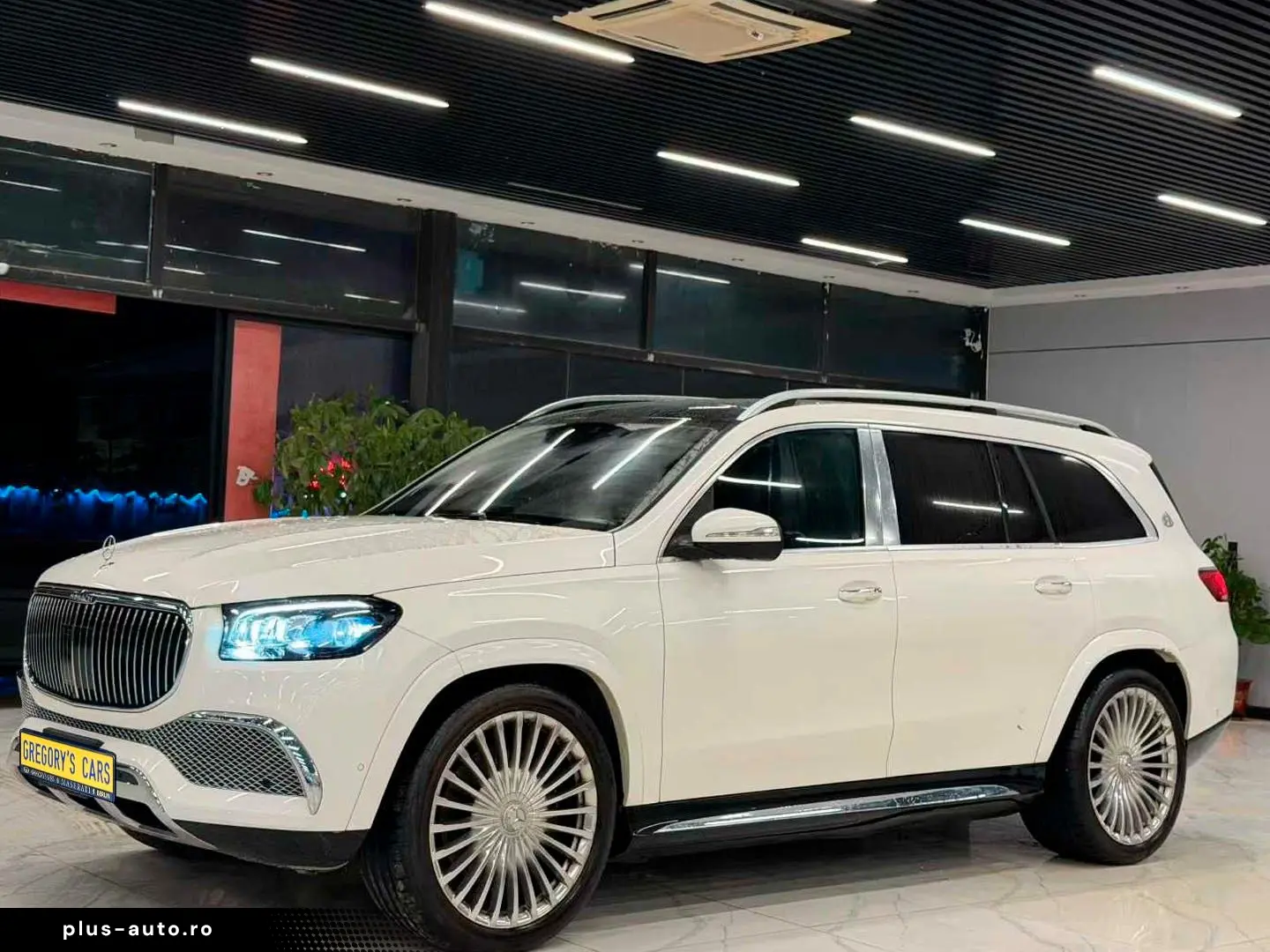 MERCEDES-BENZ GLS 600 Maybach T1 4MATIC V8 558HP
