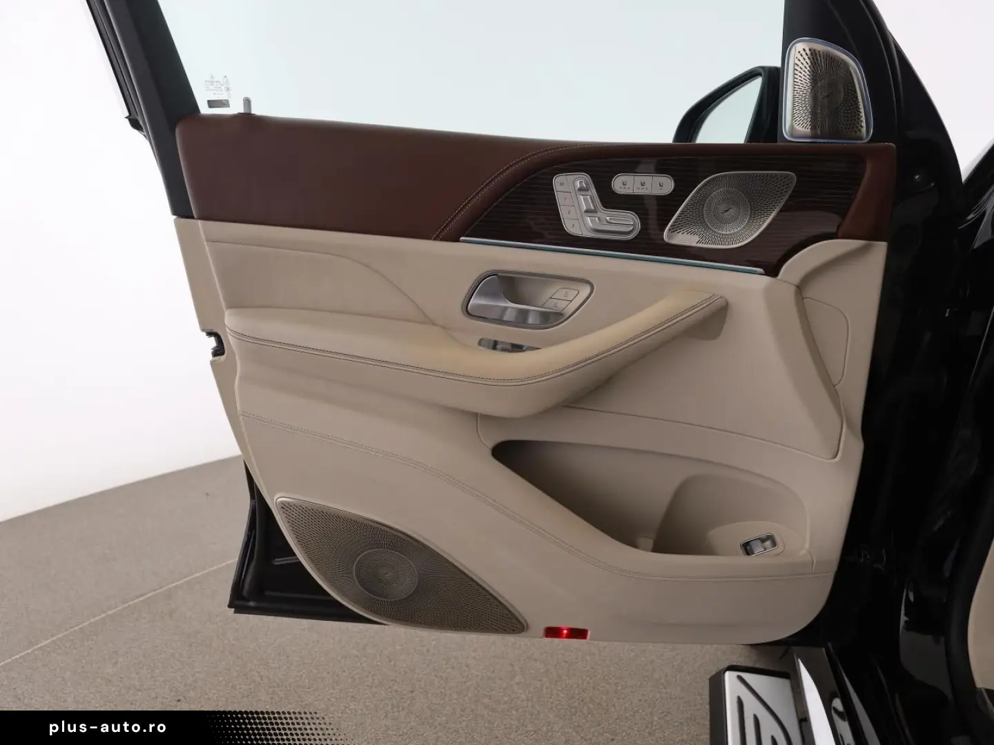 MERCEDES-BENZ GLS 600 Maybach First Class Fond-TV Massage