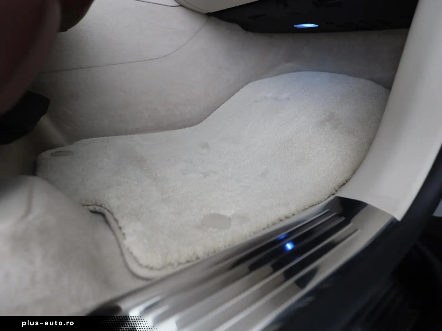 MERCEDES-BENZ GLS 600 Maybach First Class Fond-TV Massage