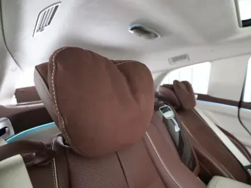 MERCEDES-BENZ GLS 600 Maybach First Class Fond-TV Massage