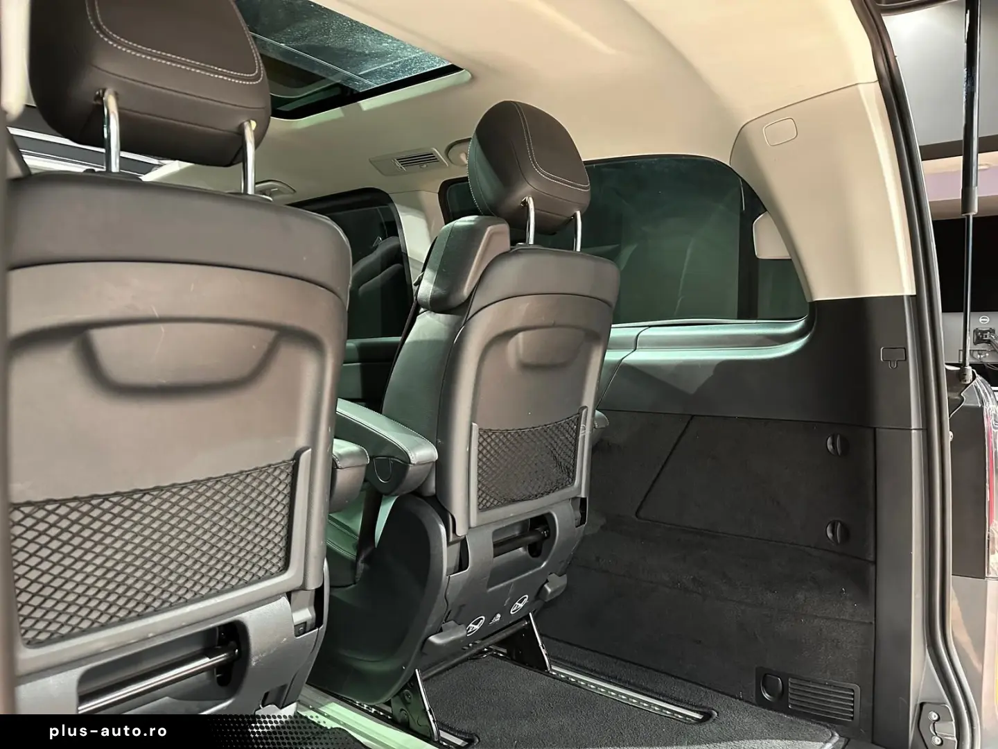 MERCEDES-BENZ V 300 LANG PANO 2xSTÜR LEDER 6EINZELSI&hellip;