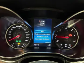 MERCEDES-BENZ V 300 LANG PANO 2xSTÜR LEDER 6EINZELSI&hellip;