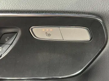 MERCEDES-BENZ V 300 LANG PANO 2xSTÜR LEDER 6EINZELSI&hellip;