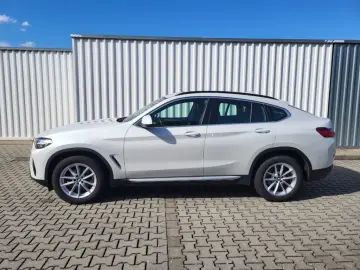 BMW X4 20i