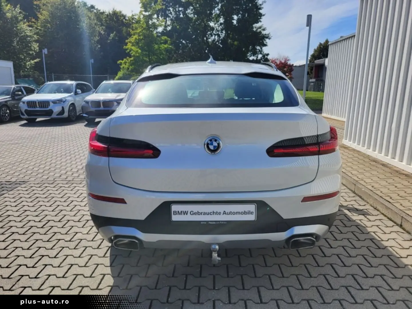 BMW X4 20i